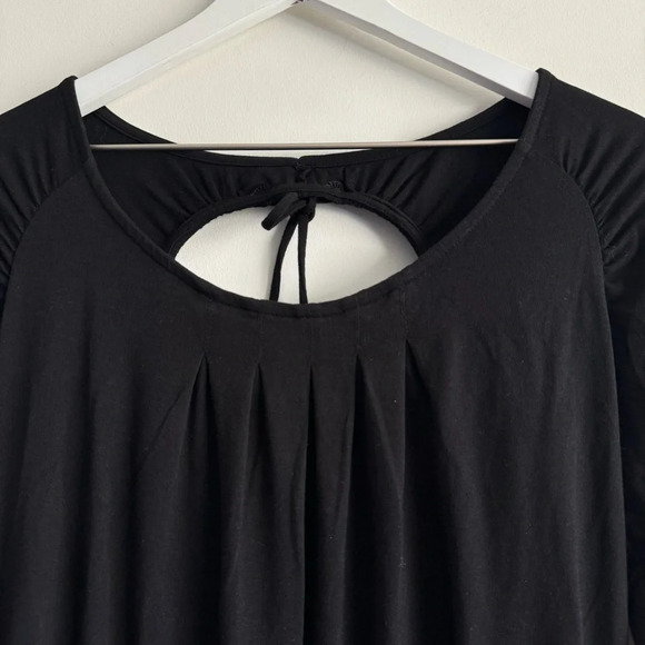 ALO Yoga Black Keyhole Open Back Cinch Waist 3/4 Sleeve top size XS - Picture 2 of 9